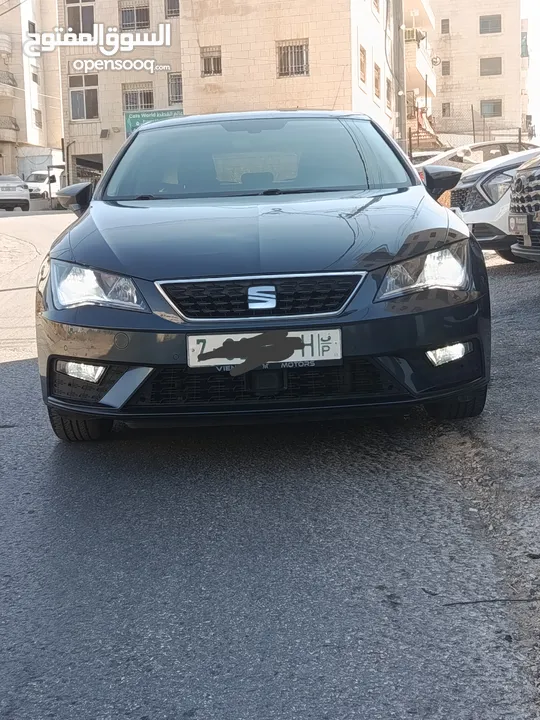سيت ليون جير عادي 2019ترخيص  20190فل كامل ما عدا فتحه فحص  ممتاز حساس امامي وخلفي انذار حوادث اصطدام