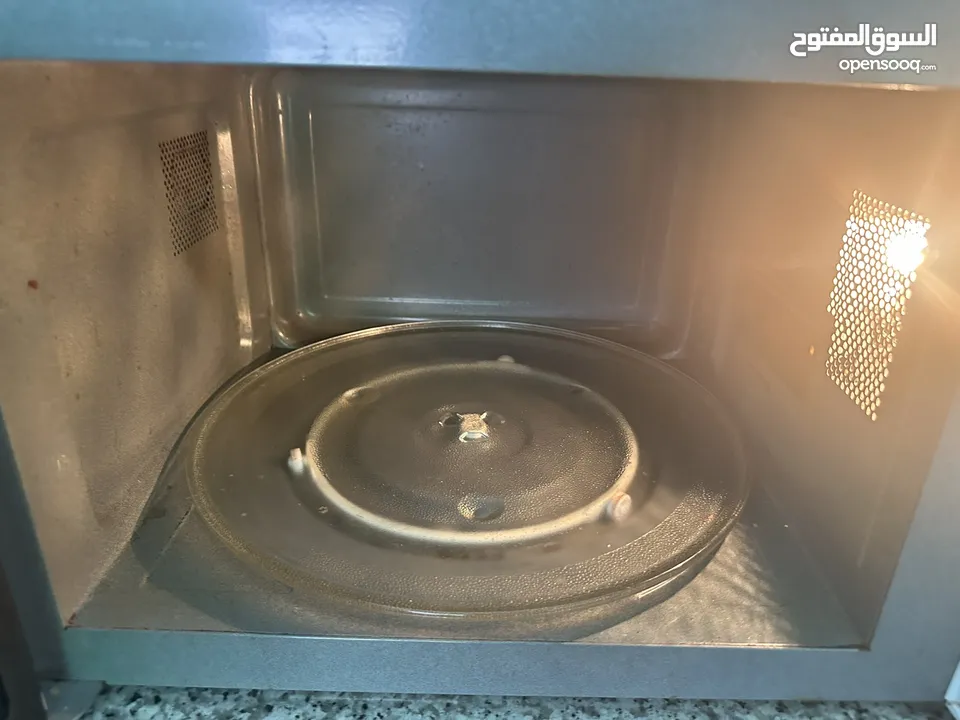 مايكرويف شبه جديد