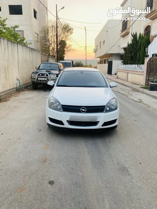 استرا 2006 جير عادي مطور 1600 بحاله ممتازه جدا