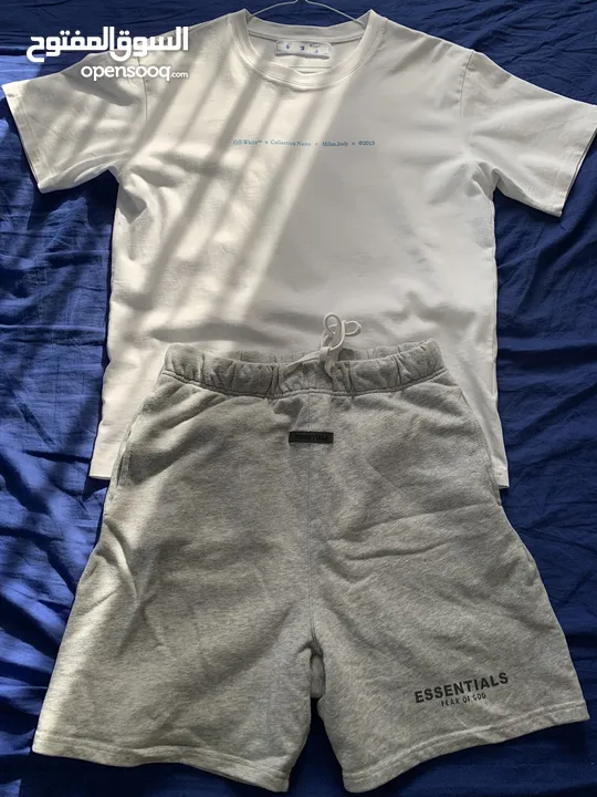 OFF-WHITE T-Shirt+Essentials Shorts