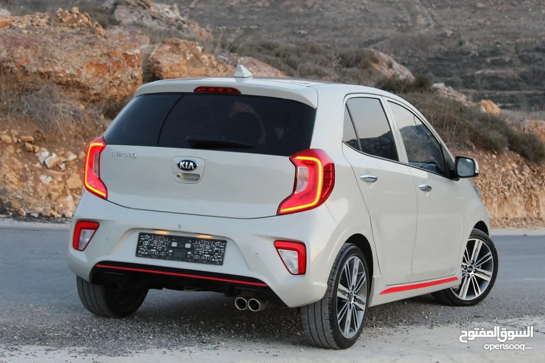 كيا بيكانتو GT-line 2020 للبيع ترخيص وتامين فل اللون ابيض نظيفة وحبة نادرة