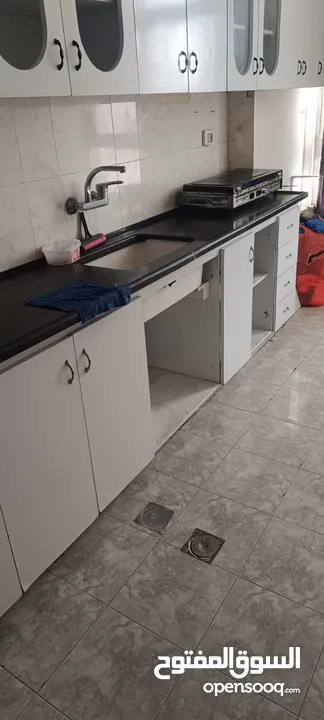 شقة غرفتين نوم للايجار بجانب روضة الجميل