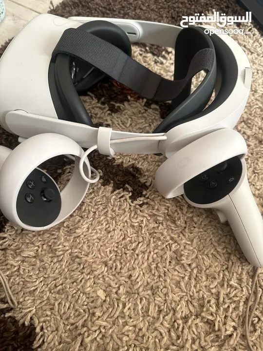 نظارة الواقع الافتراضي Meta Oculus Quest 2 / لا تحتاج جوال او كمبيوتر / ذاكرة 128G