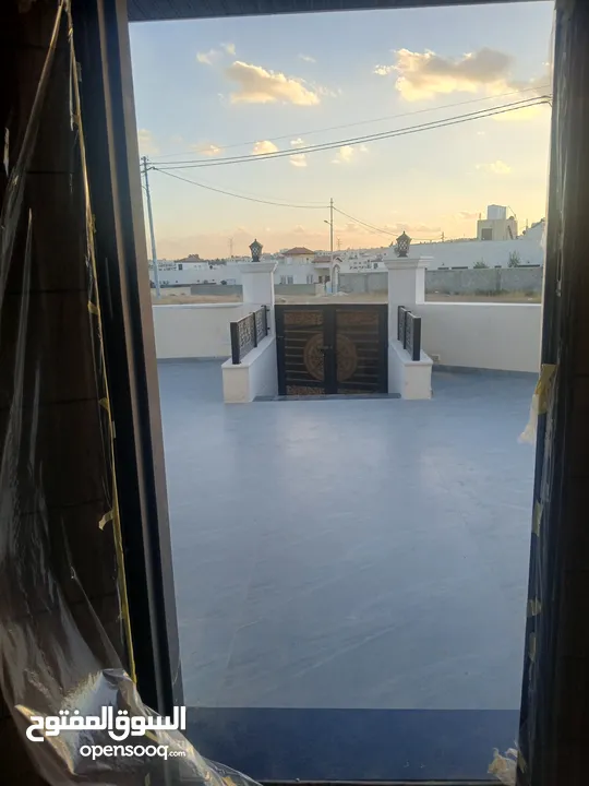 قطع اراضي المستنده الطبقه والمستنده موقع مميز لقطه 27500 يوجد فيلا بالبيضاء الأرض 500 البناء 240 متر