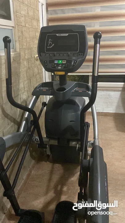 Arc trainer  Home gym