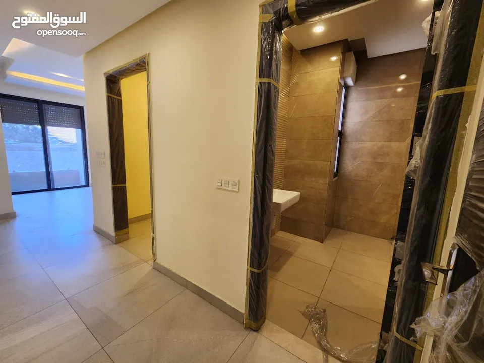 فيلا متلاصقة للبيع في عبدون - ref : 14510