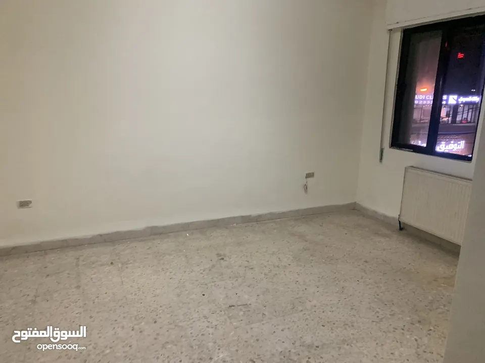 مكاتب فاخره للايجار