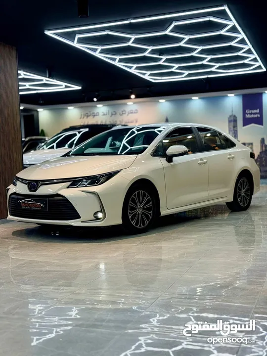 تويوتا كورولا هايبرد 2022