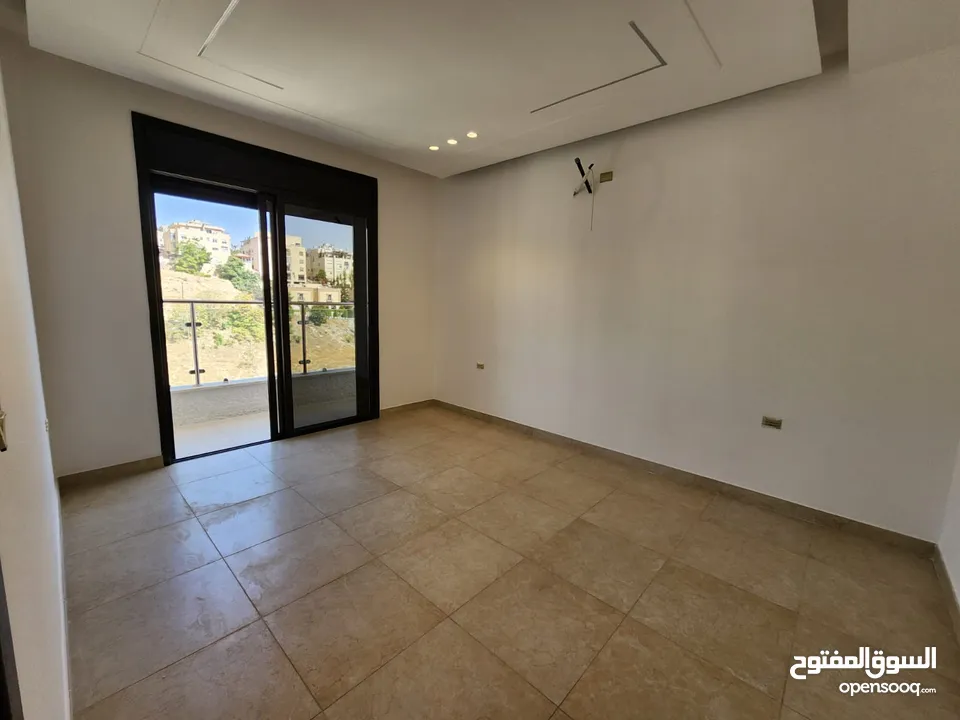 شقة للبيع في عبدون - ref : 14511