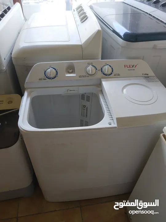 Manual Washing Machines are available  in good Condition