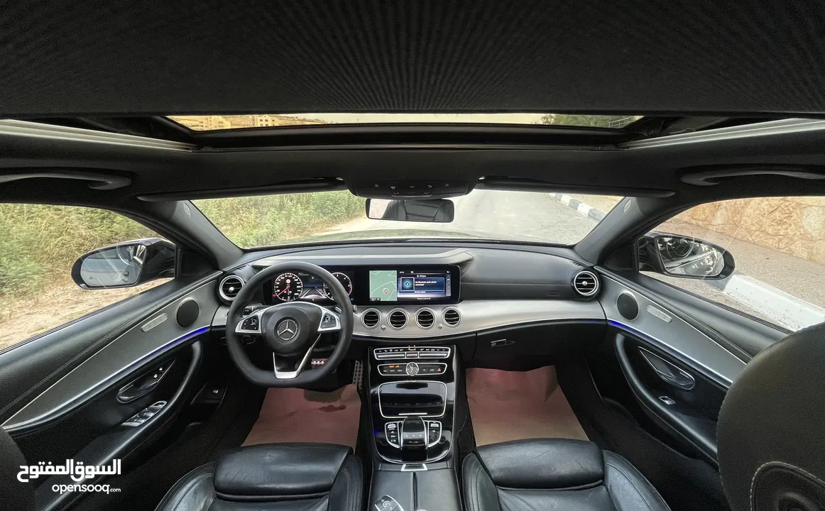 E220d ᄉ Mercedes-Benz