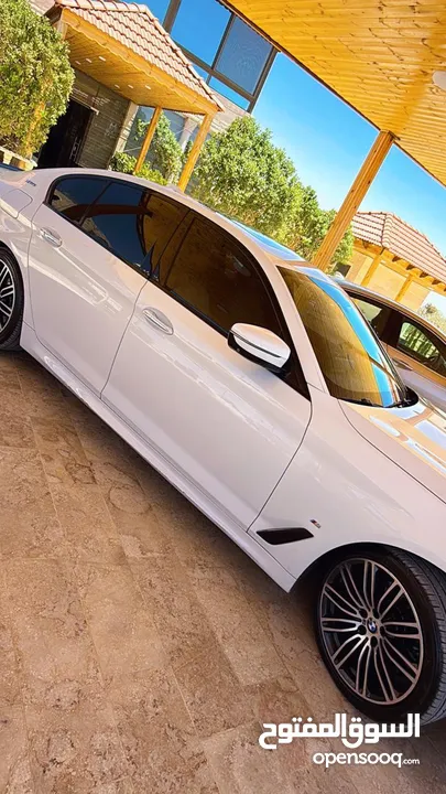 BMW G530e للبيع