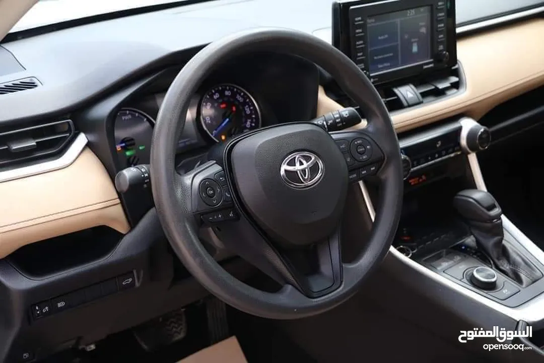 Toyota rav4 2020 xle ليثيوم