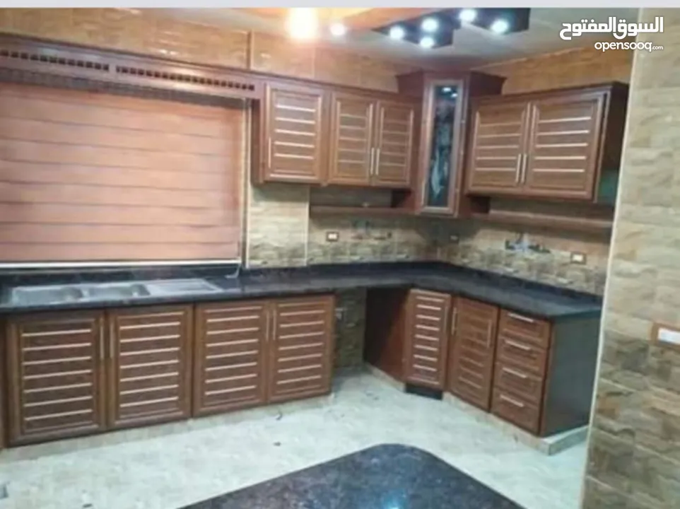 مطابخ الامنيوم بأرقى التصاميم والفنون أبواب الامنيوم مناخل تركيب صيانه اباجورات كهربا وعادي  شبابيك