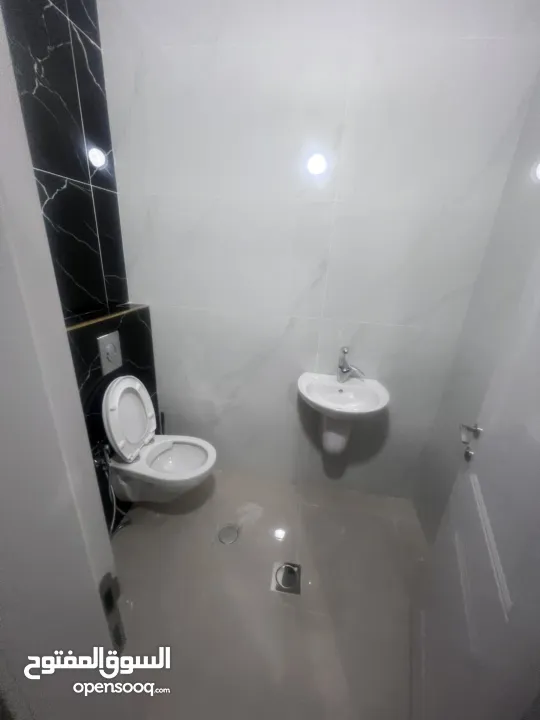 شقه للايجار السنوي فقط