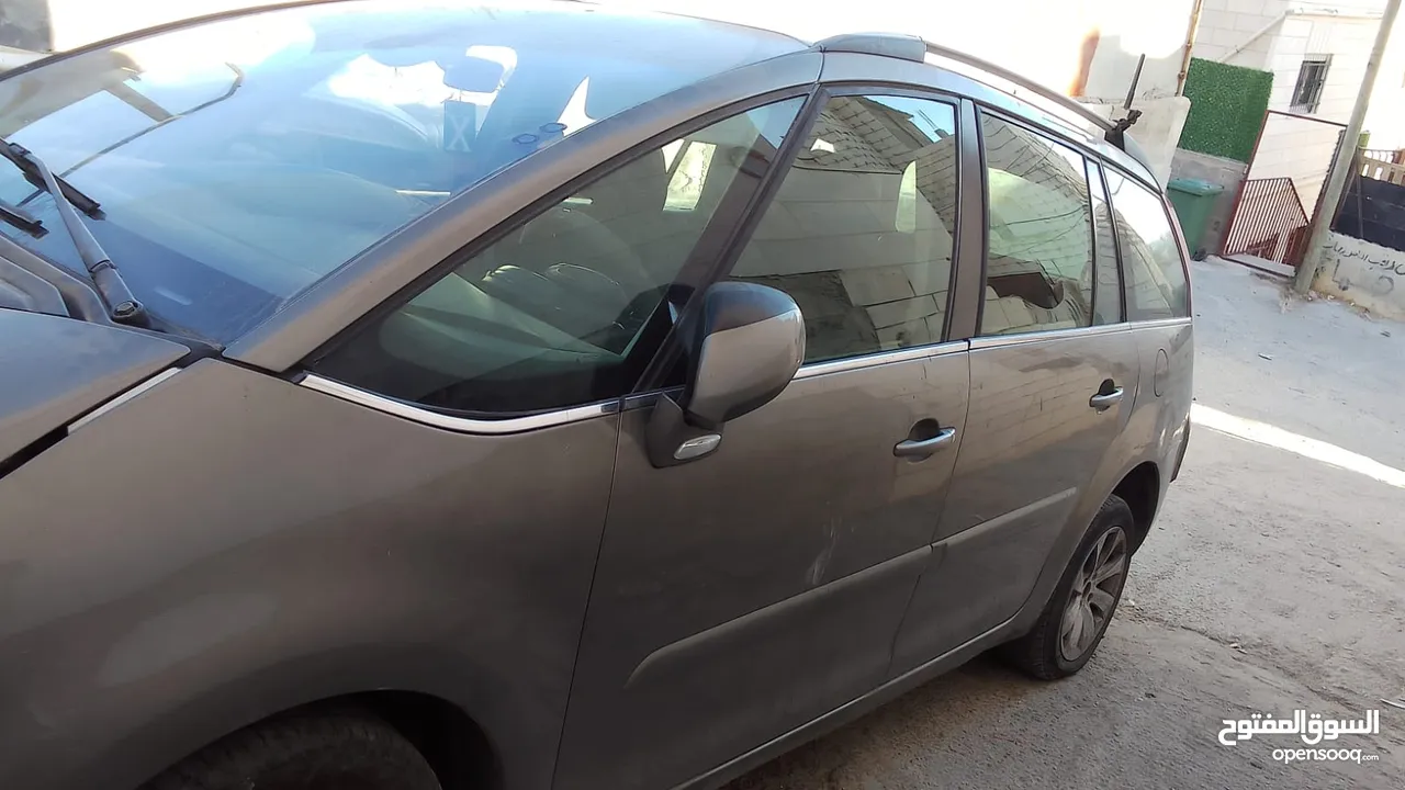 ستروين c4 بيكاسو