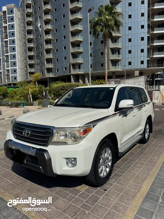 Land crusier gx 2015 in excellent condition Toyota service full original paint 12100 bd