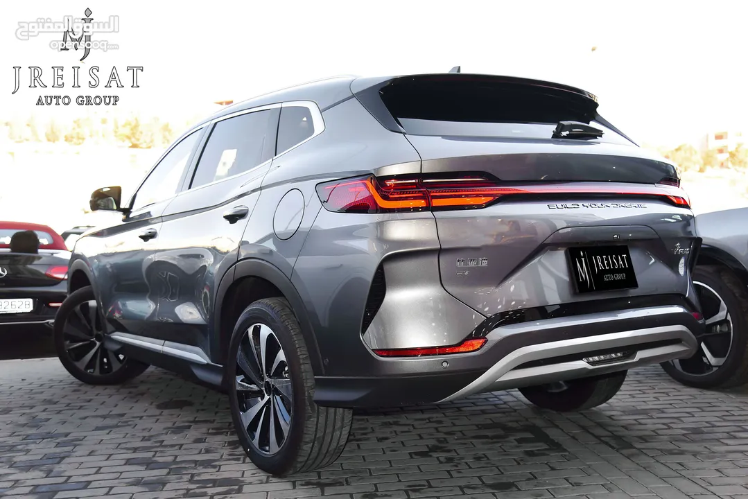 بي واي دي سونج بلس شامبيون فلاج شيب كهربائية كامل2024 BYD Song Plus EV Champion Edition Flagship SUV