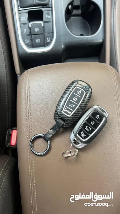 هونداي سنتافي موديل 2019 ترخيص 2018 دفع رباعي 4*4 اضافات مميزة جداً بدون فتحة