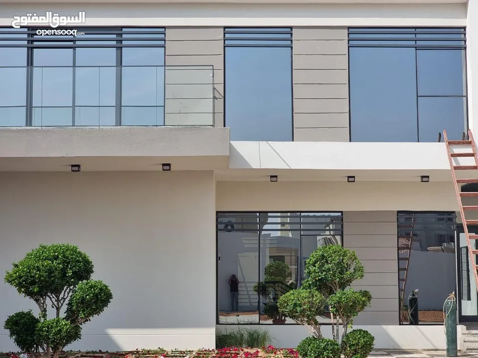 ابواب ونوافذ من الامنيوم و upvc بتصميم حديثه وعصرية تناسب جميع الأذواق جودة عالية وبأسعار تنافسية