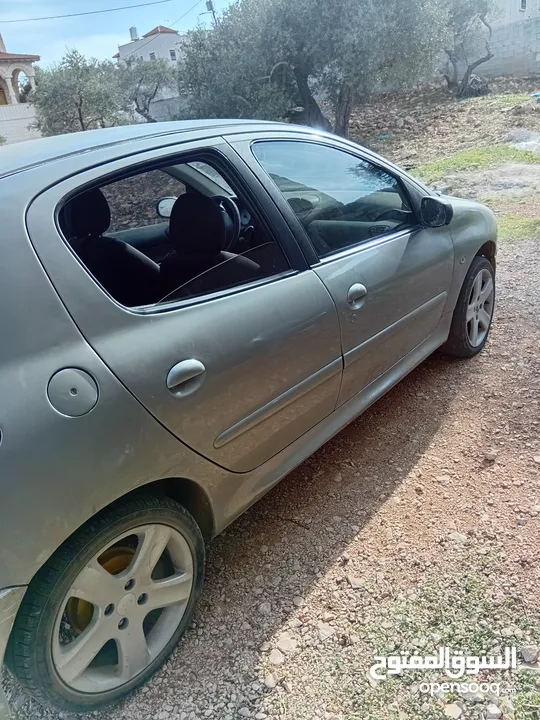 بيجو 206 موديل 2006