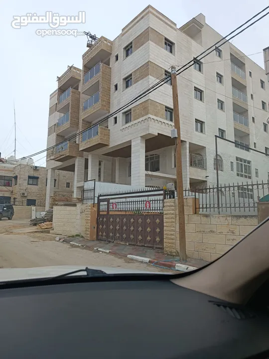 شقه للايجار  خلف ديوان السلايمة .
