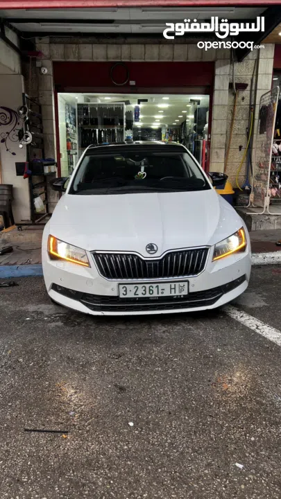 سكودا سوبيرب