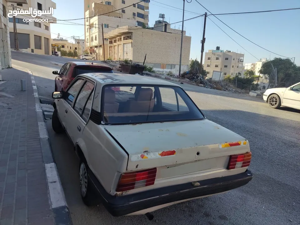 سيارة اوبل اسكونا