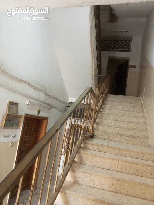 عمارة سكنية للبيع