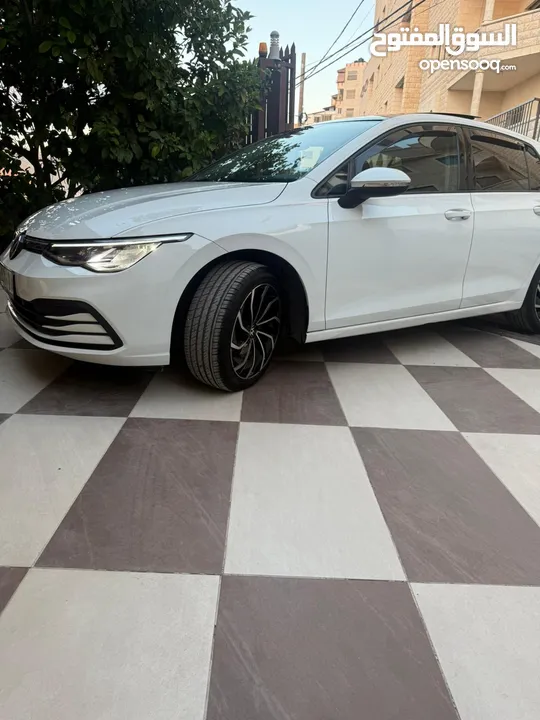 جولف 8  مميزة موديل وترخيص 2022 اصل شركة المتحدة /تحت الكفالة. مع بانوراما