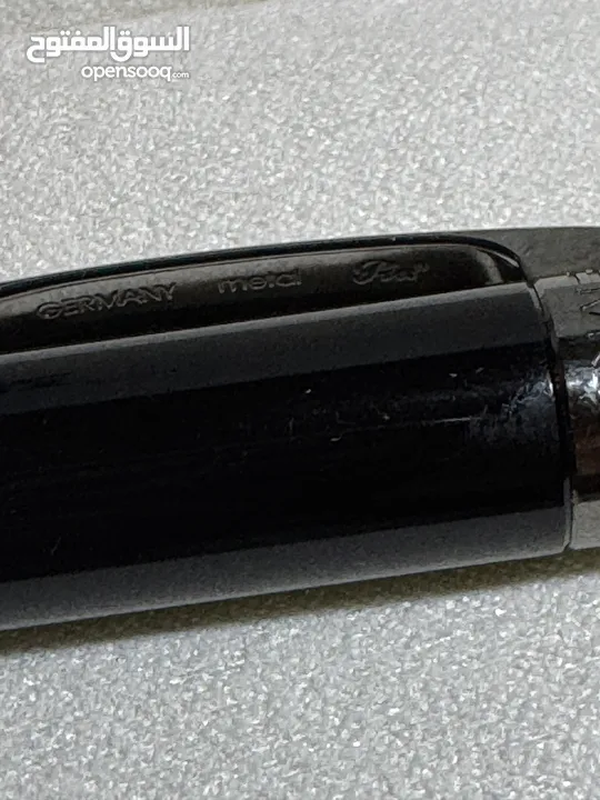 MONTBLANC STARWALKER BLACKCOSMOS PRECIOUS RESIN BALLPOINT PEN ID Number: BW2063785