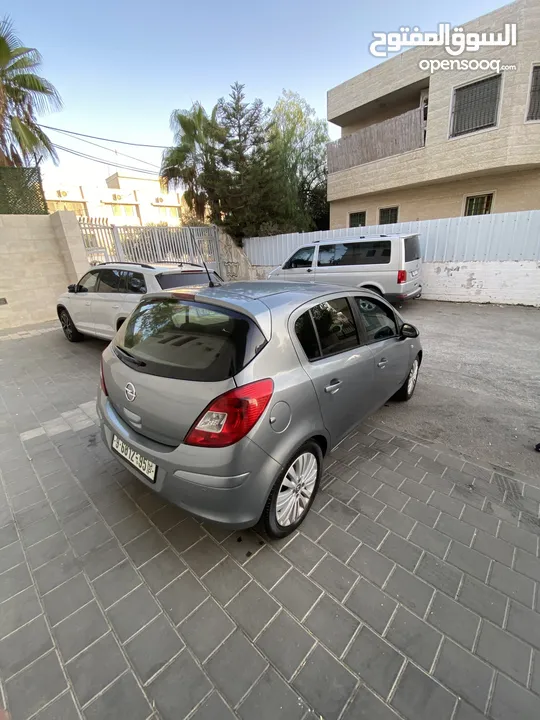 اوبل كورسا 2013