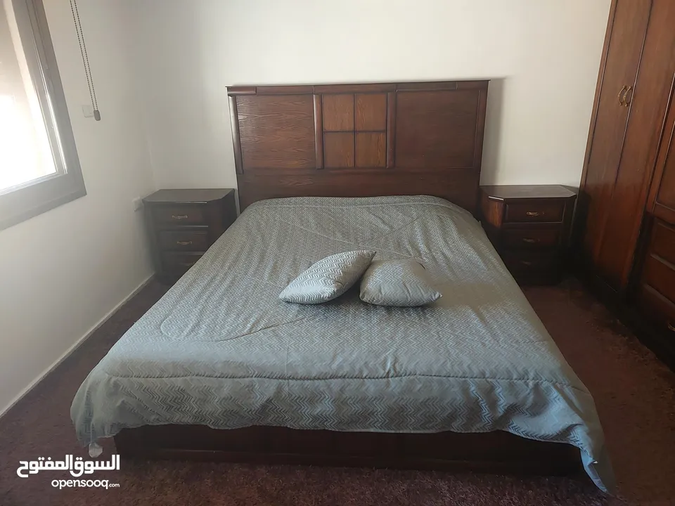 غرفة نوم بحالة ممتااااازة للبيع