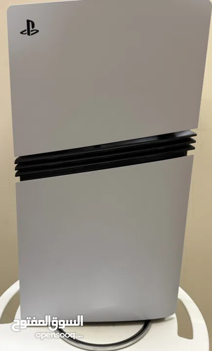بلايستيشن 5 برو 2 تيرا نسخة dvd + نظارة الواقع الافتراضي psvr2 مع اكسسوارات