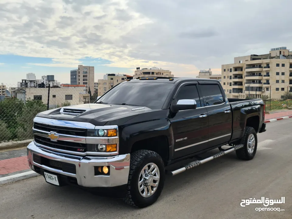 شفرليت سلفرادو LTZ المميزة كليا موديل 2019 / LTZ فل إضافات  دهان شركة ولا غرام بوية / فحص نخب النخب