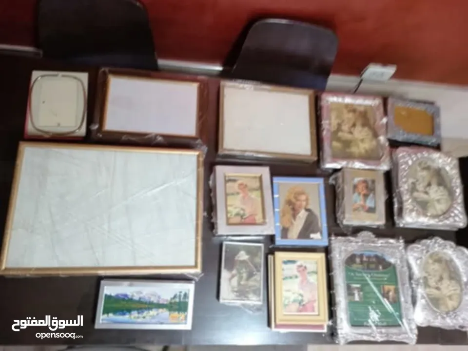 30 برواز احجام مختلفة 10 دينار فقط