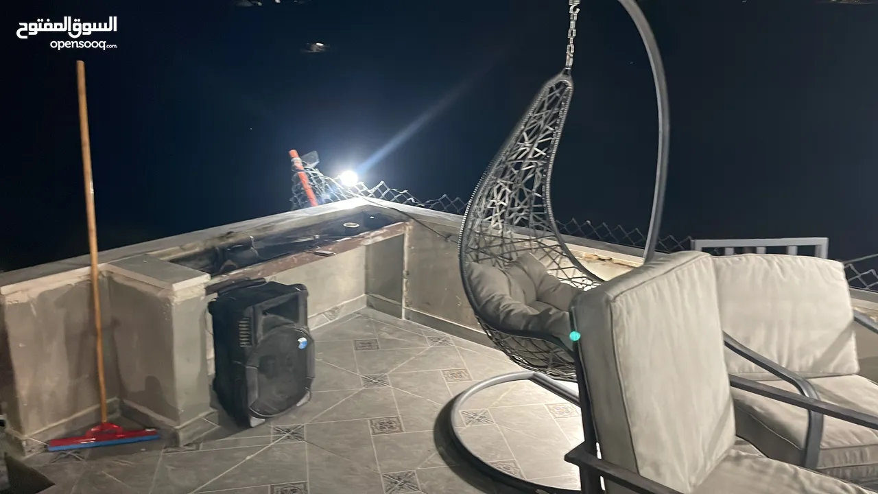 كوخ للبيع بسعر جيد