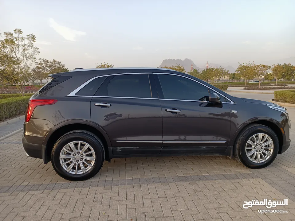 كاديلاك XT5 دفع رباعي (AWD)