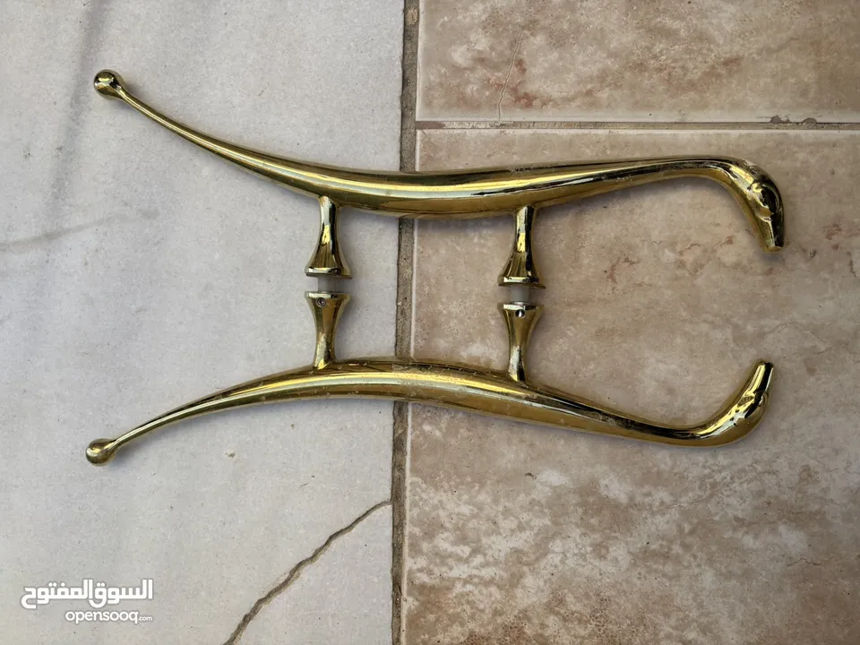 أيدي ابواب فاخرة
