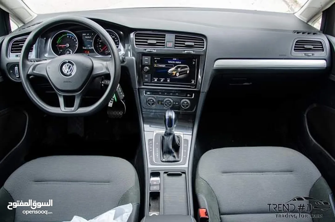 Volkswagen E-golf 2019  •السيارات بحالة ممتازة جدا و جمرك جديد و ممشى قليل جدا