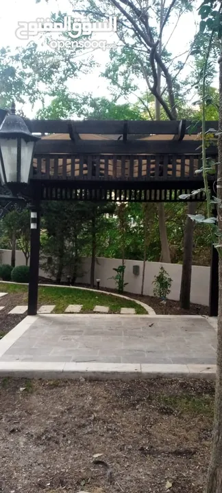 شقة مفروشة ارضية مع حديقة في عبدون للايجار / الرقم المرجعي : 13291