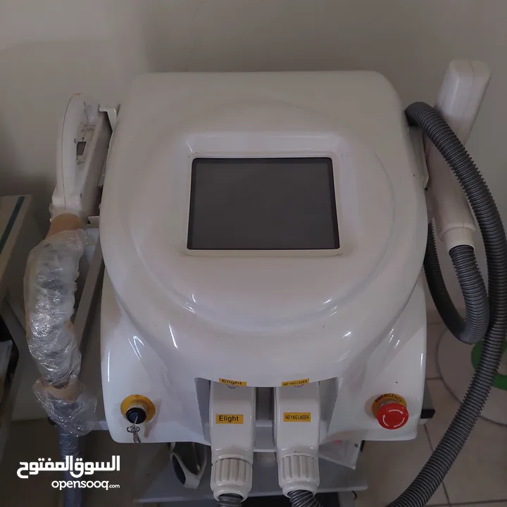 اجهزة طبية مستعملة للبيع
