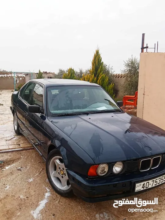 BMW520 للبيع بسعر مغري والشرا ما بقصر معو قابل للبدل على بكم