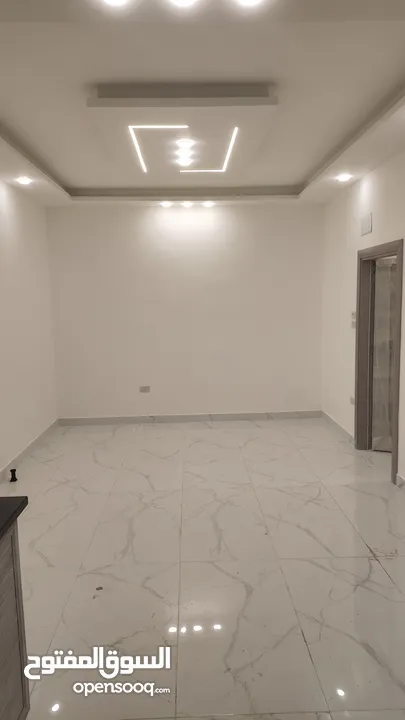 شقة  للإيجار جديدة لم تُسكن – تشطيبات سوبر ديلوكس - اربد مجمع عمان الجديد