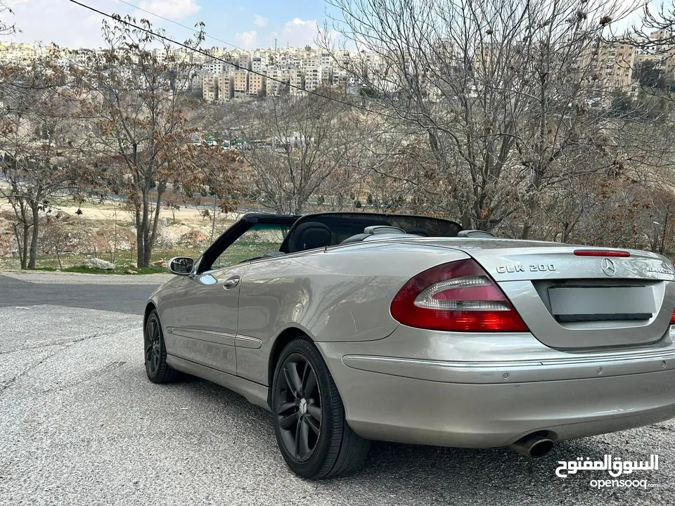Mercedes Benz clk200 بحالة ممتازة2004 W209 avengard comfortable كشف