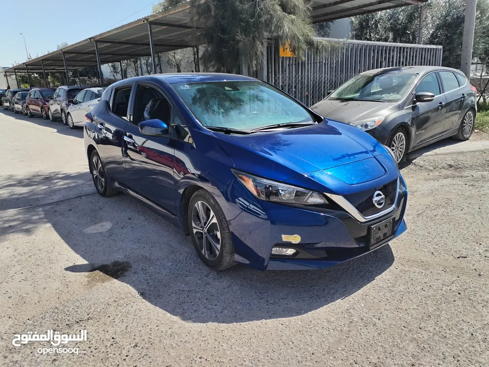 نيسان ليف 2022 اربعة جيد بحالة وكالة