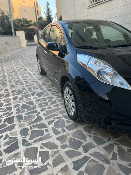 Nissan leaf نيسان ليف