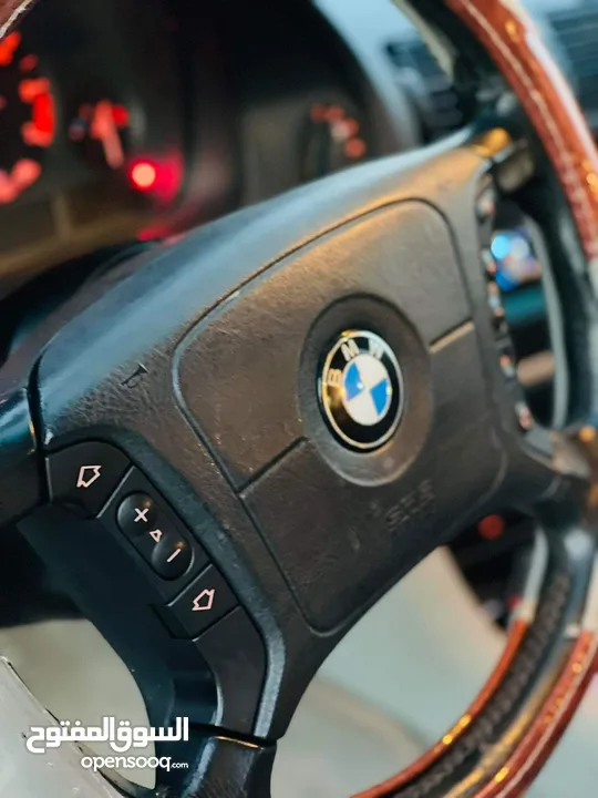 بي إم دبليو 525 BMW