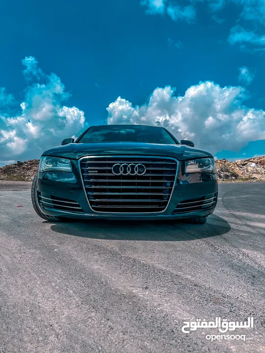 AUDI A8 4200CC  وارد وصيانة الوكالة