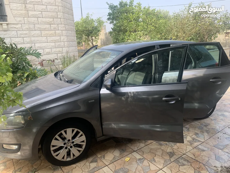 Polo اتومات جنين